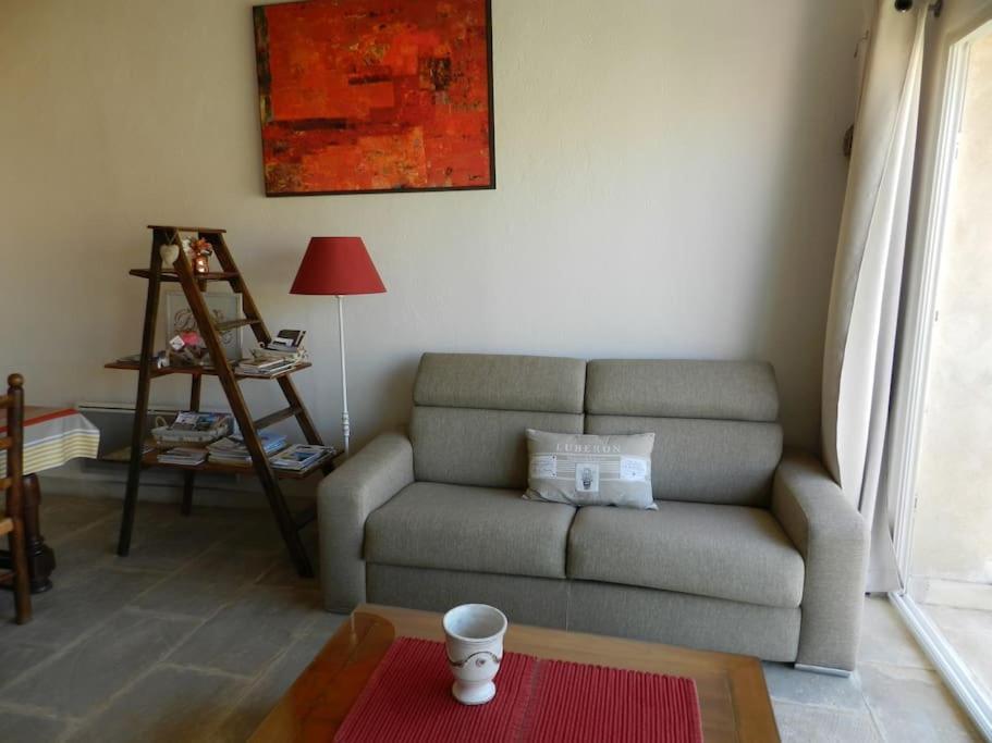 Le Maset Des Aires Avec Vue Sur Le Luberon Et Son Jacuzzi Exterieur Disponible De Juin A Mi-Septembre Maubec  ภายนอก รูปภาพ